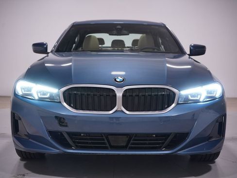Used 2026 BMW 330i Sedan w/ Driving Assistance Package RWD image 4