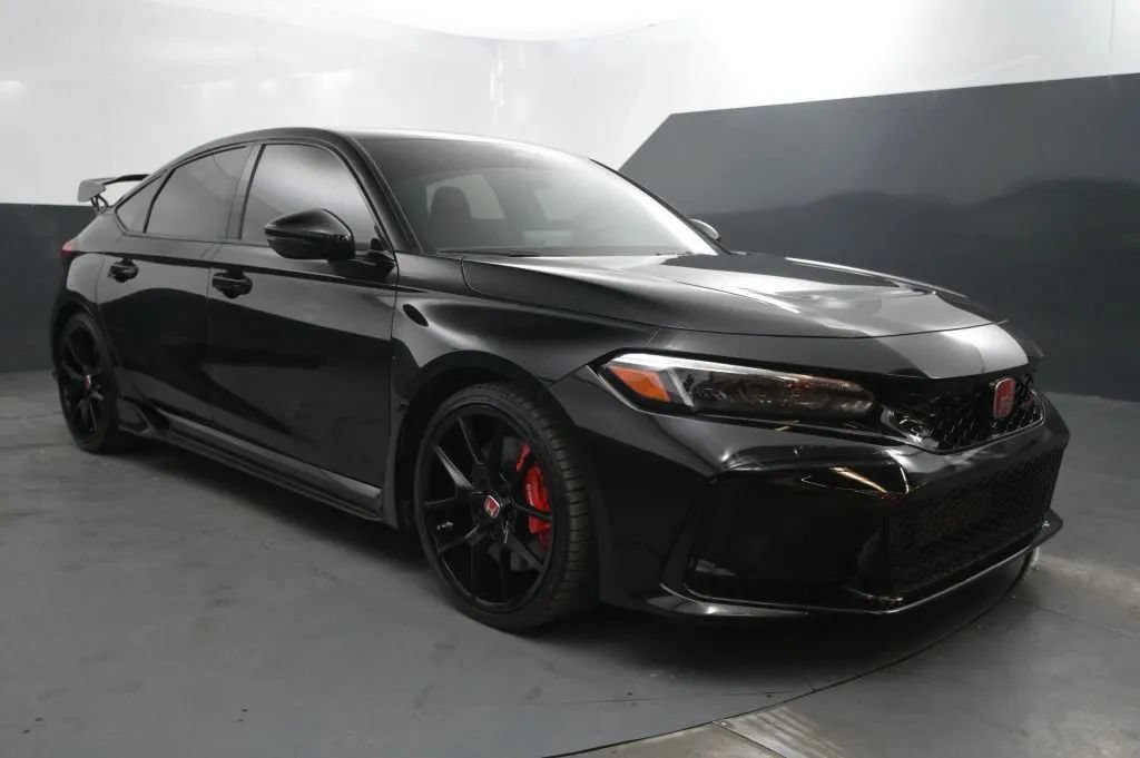 Used 2024 Honda Civic Type R image 7