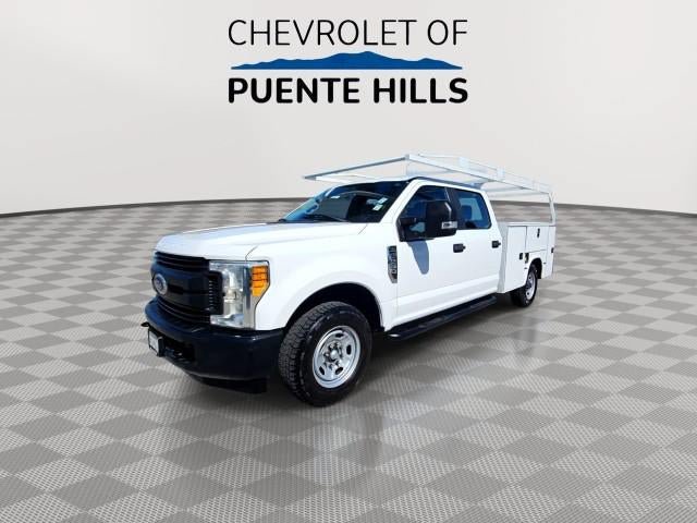 Used 2017 Ford F250 XL w/ Power Equipment Group RWD image 4