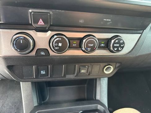 Used 2021 Toyota Tacoma SR w/ SX Package AWD/4WD image 13