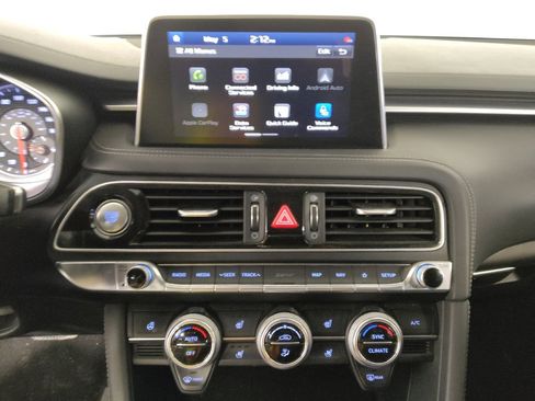 Used 2020 Genesis G70 2.0T w/ Prestige Package RWD image 25