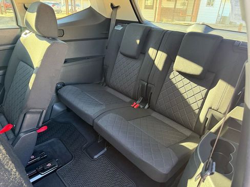 Used 2018 Volkswagen Atlas Launch Edition image 14