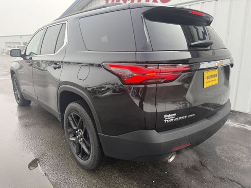 Used 2023 Chevrolet Traverse LT image 6