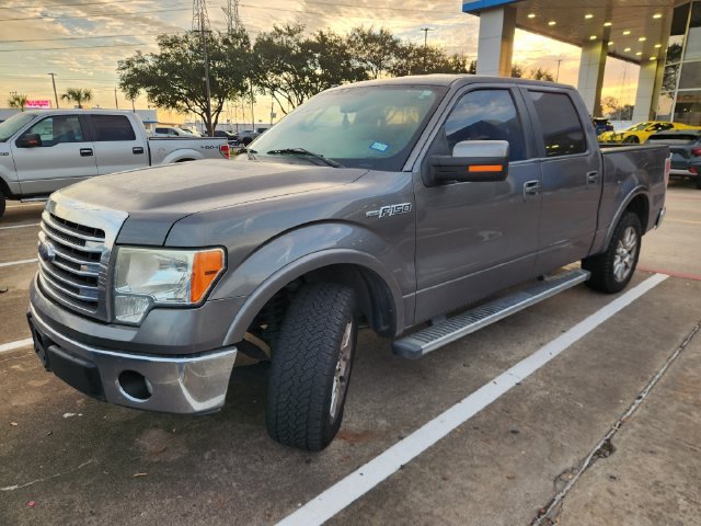 Used 2013 Ford F150 Lariat w/ Mid Equipment Group RWD image 2