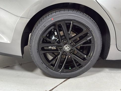 New 2026 Toyota Camry SE image 22