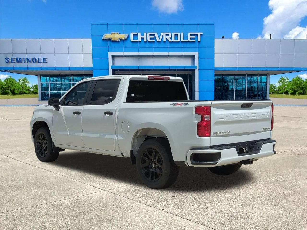 Used 2026 Chevrolet Silverado 1500 Custom AWD/4WD image 3
