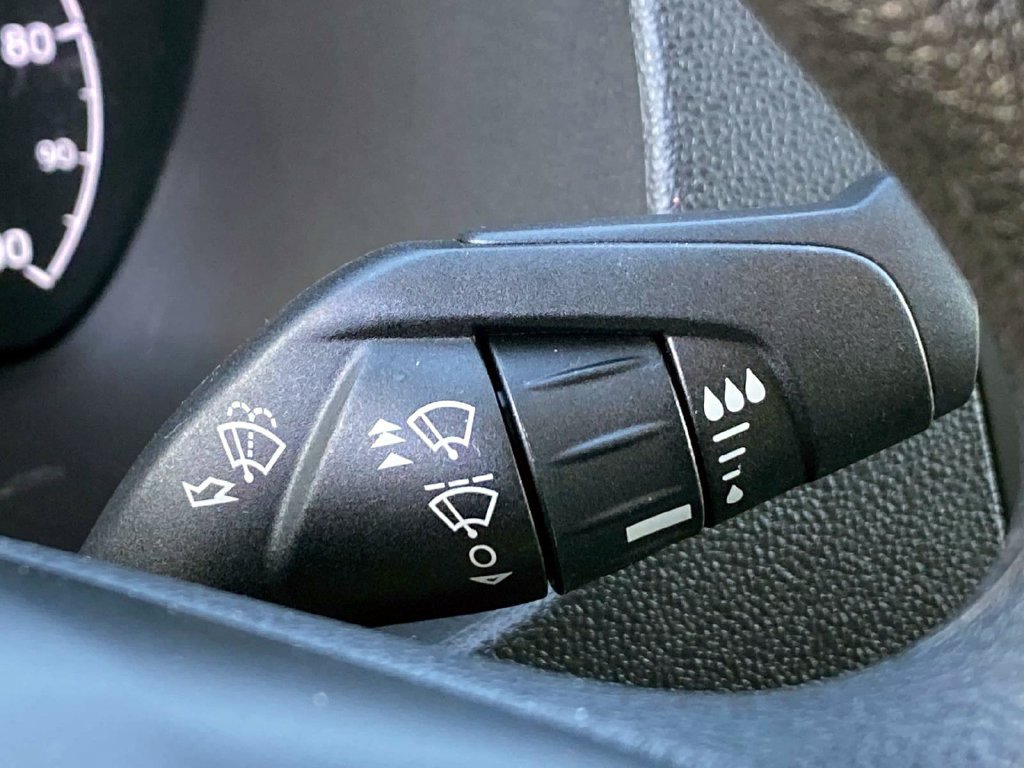 Used 2024 Ford E-Transit Low Roof RWD image 19