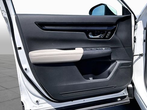 Used 2025 Honda CR-V EX-L image 25