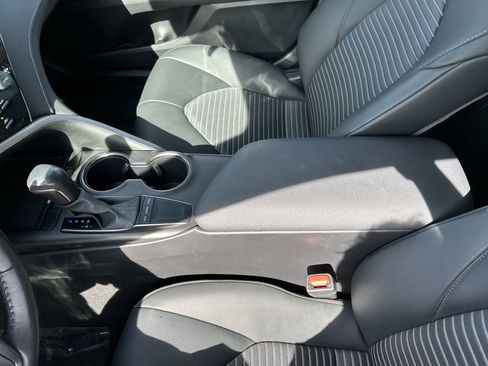 Used 2024 Toyota Camry SE w/ TRD Appearance Package (TMS) image 22