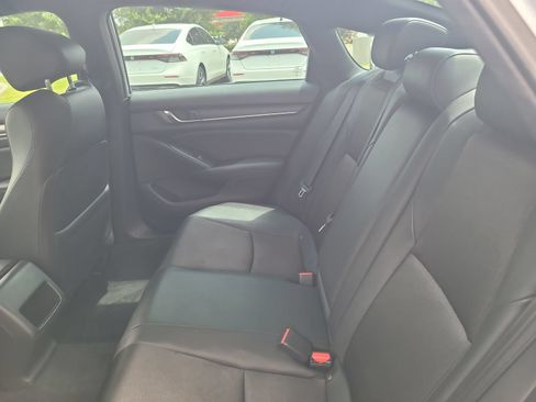 Used 2020 Honda Accord Sport image 24