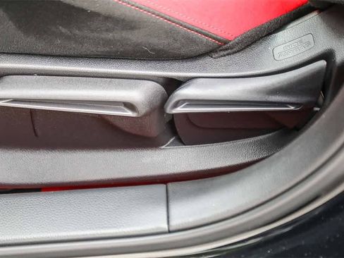 Used 2025 Honda Civic Type R image 17