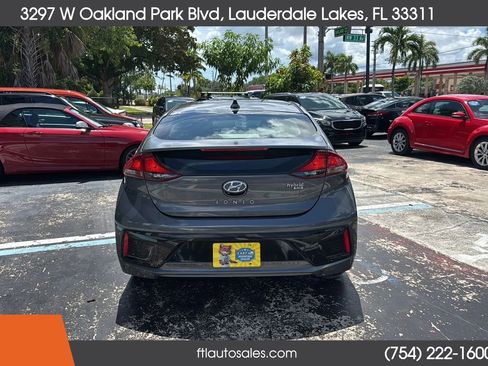 Used 2018 Hyundai Ioniq Blue FWD image 10