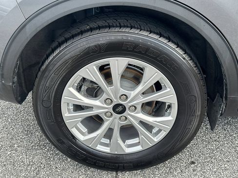 Certified 2024 Ford Escape Active FWD image 19
