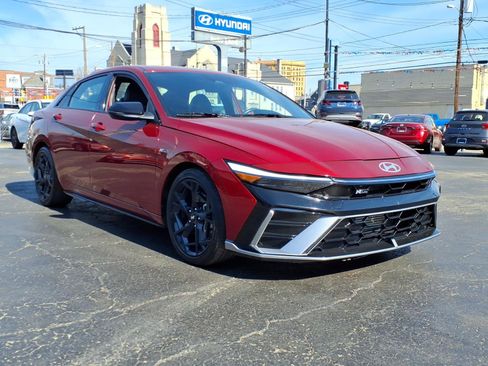Certified 2025 Hyundai Elantra N Line FWD image 3