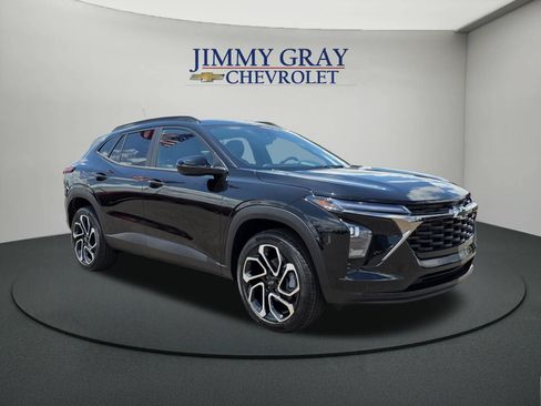 New 2026 Chevrolet Trax RS w/ Driver Confidence Package FWD image 7
