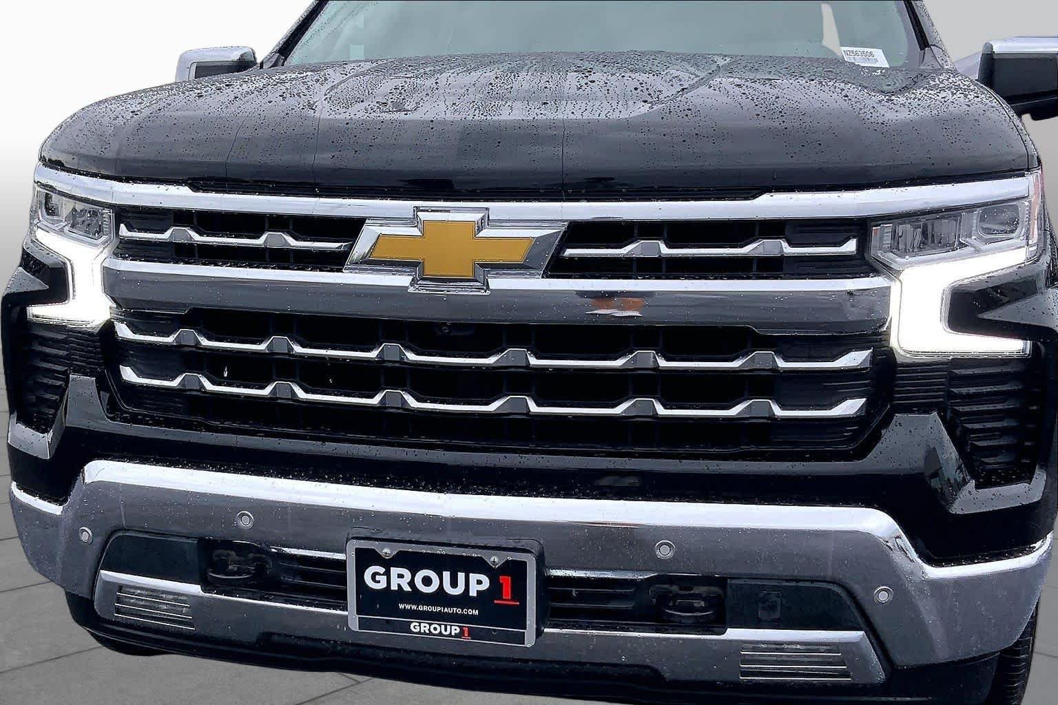 Used 2022 Chevrolet Silverado 1500 LTZ w/ Z71 Off-Road Package AWD/4WD image 30