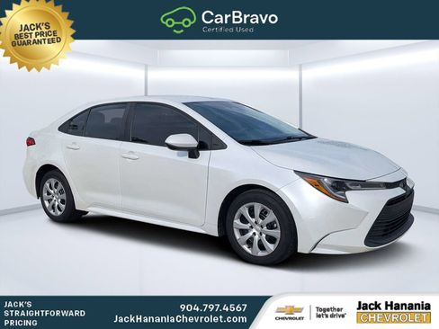 Used 2023 Toyota Corolla LE FWD image 1