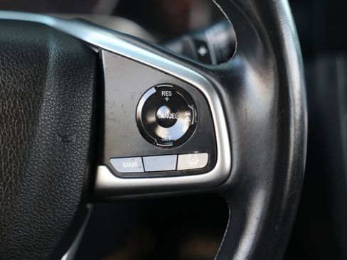 Used 2020 Honda Civic Sport image 32