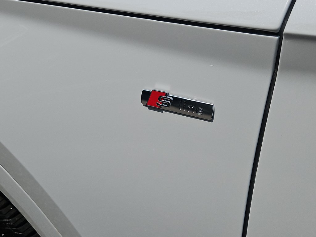 Certified 2024 Audi Q5 2.0T Premium AWD/4WD image 13