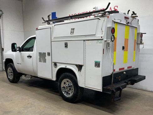 Used 2014 Chevrolet Silverado 3500 W/T image 1