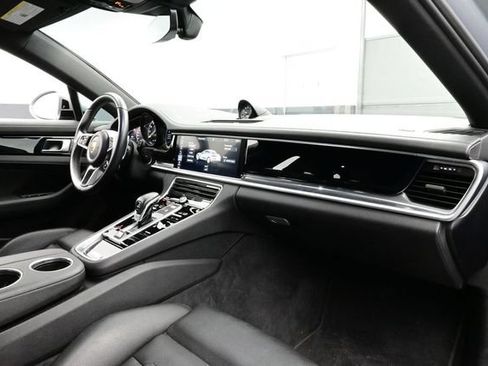 Certified 2019 Porsche Panamera 4 AWD/4WD image 19