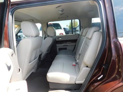 Used 2010 Ford Flex SEL image 13