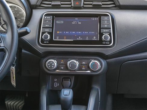 Used 2024 Nissan Versa S w/ Trunk Package image 15