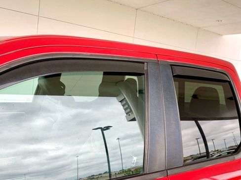 Used 2019 RAM 1500 Big Horn AWD/4WD image 13