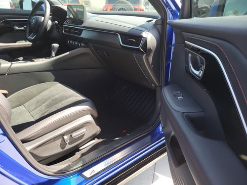 Used 2025 Acura ADX A-Spec image 8