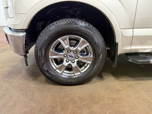 Used 2017 Ford F150 Lariat w/ Equipment Group 502A Luxury AWD/4WD image 88