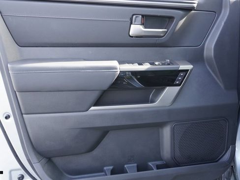 New 2025 Toyota Tundra Limited image 23