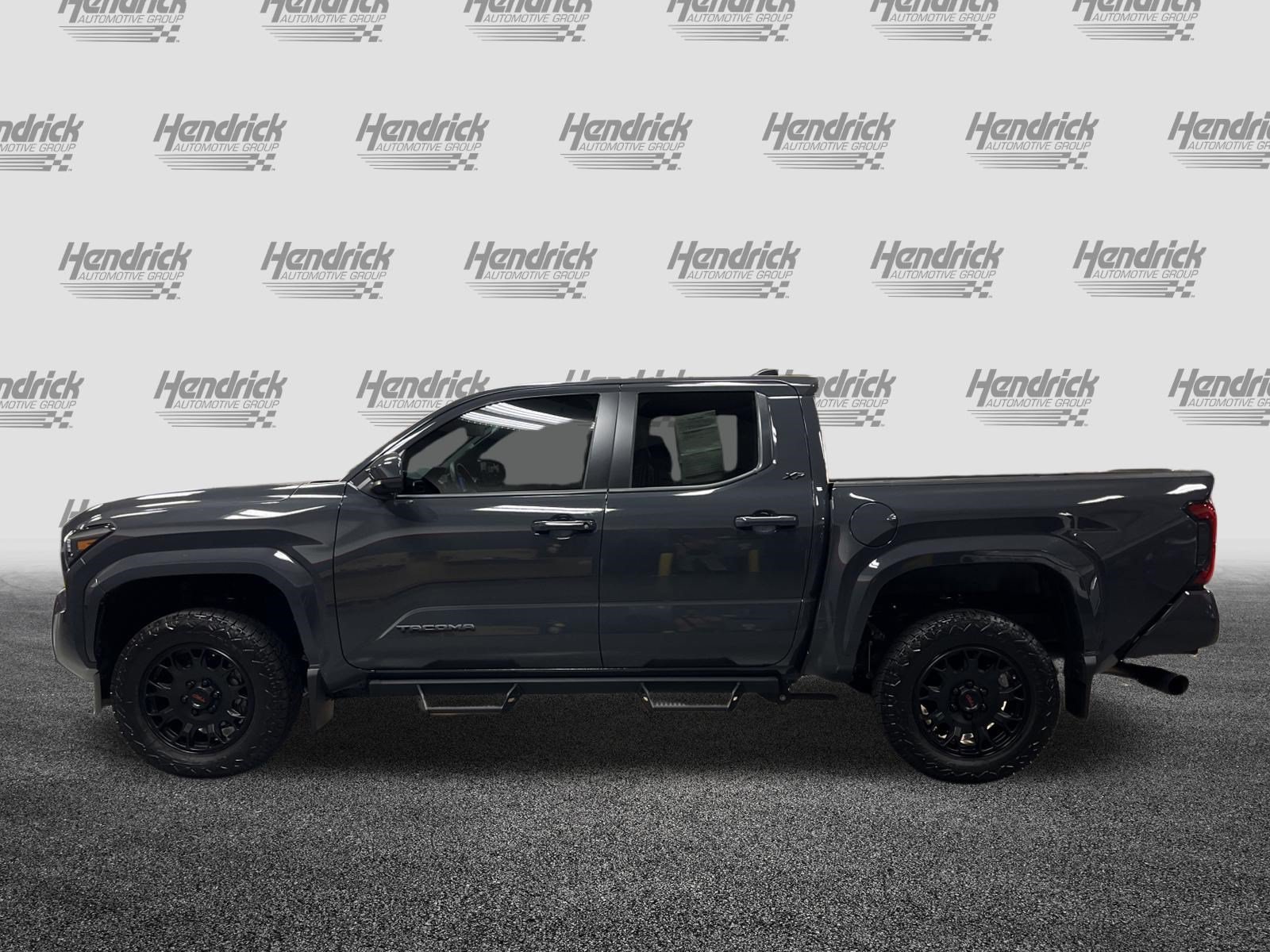Used 2026 Toyota Tacoma SR5 RWD image 8