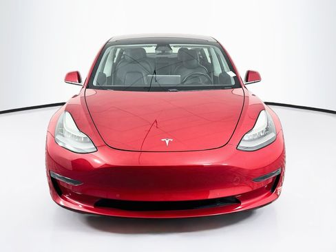 Used 2018 Tesla Model 3 Long Range RWD image 2