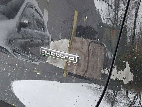 Certified 2025 Audi Q5 Premium Plus w/ Premium Plus image 22