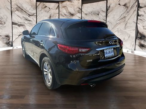 Used 2017 INFINITI QX70 3.7 image 5