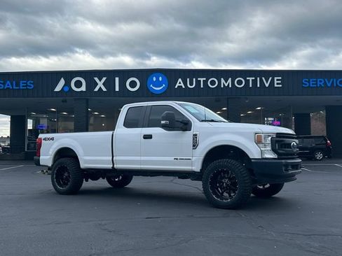 Used 2022 Ford F350 XL w/ Power Equipment Group AWD/4WD image 1