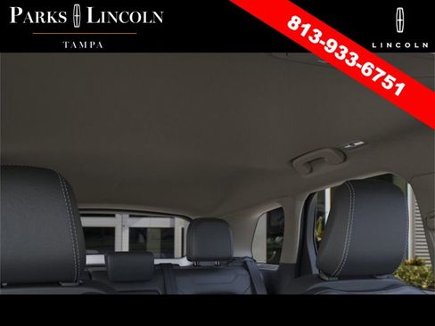 New 2026 Lincoln Corsair Premiere image 22