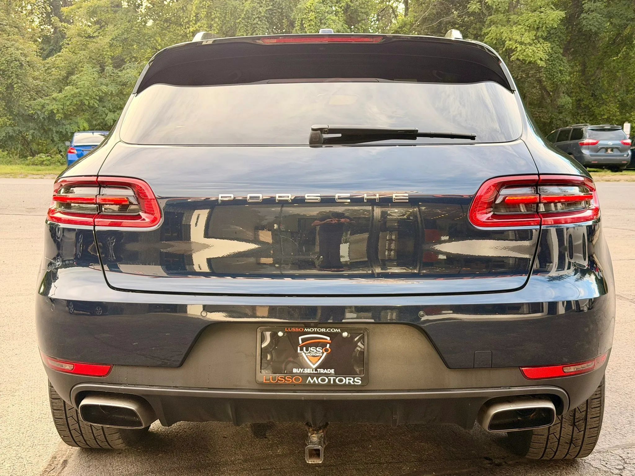 Used 2018 Porsche Macan Sport Edition AWD/4WD image 5