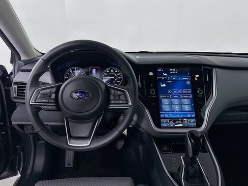 Used 2025 Subaru Outback Premium w/ Tech Package 1 AWD/4WD image 18