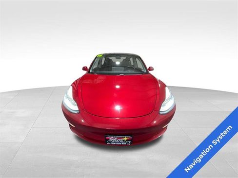 Used 2018 Tesla Model 3 Long Range image 2