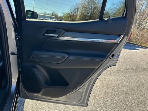 New 2026 GMC Terrain Elevation w/ Elevation Premium Package image 17