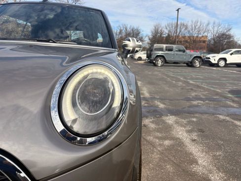 Used 2016 MINI Cooper S image 22