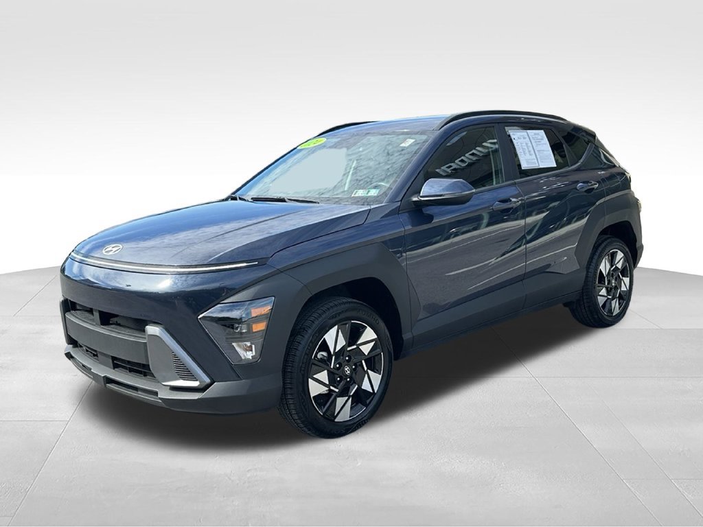 Used 2024 Hyundai Kona SEL AWD/4WD image 3