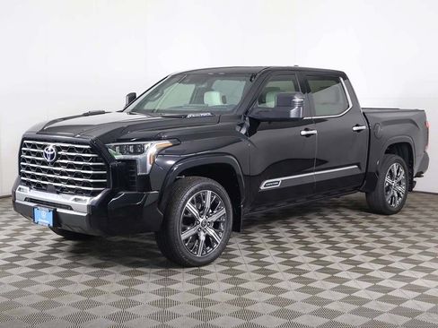Used 2023 Toyota Tundra Capstone AWD/4WD image 11