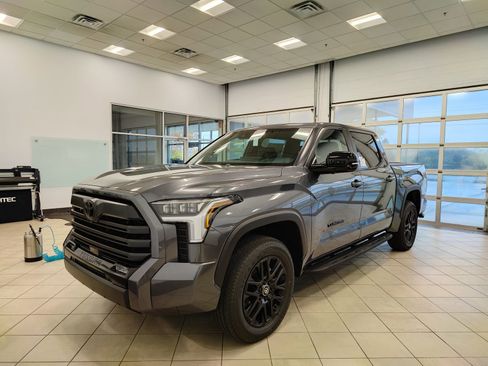 New 2026 Toyota Tundra Limited image 6