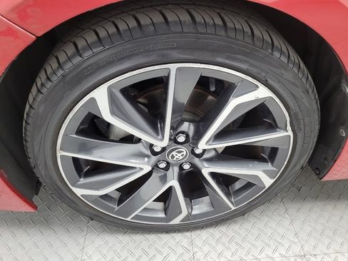 Used 2020 Toyota Corolla SE w/ Carpet Mat Package (TMS) image 31