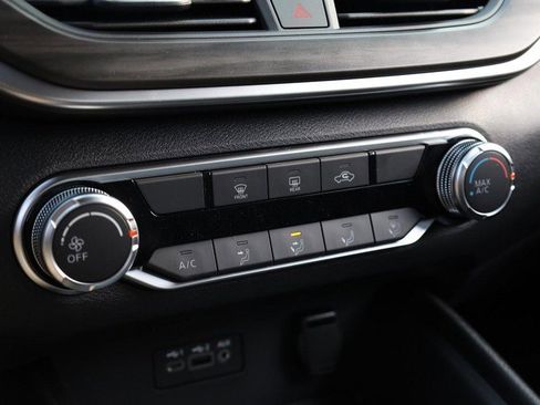 New 2025 Nissan Altima 2.5 SV image 13