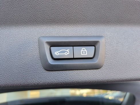 Used 2020 BMW X3 M40i w/ Executive Package image 36