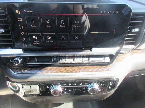 New 2026 GMC Sierra 2500 SLE w/ SLE Value Package; image 19