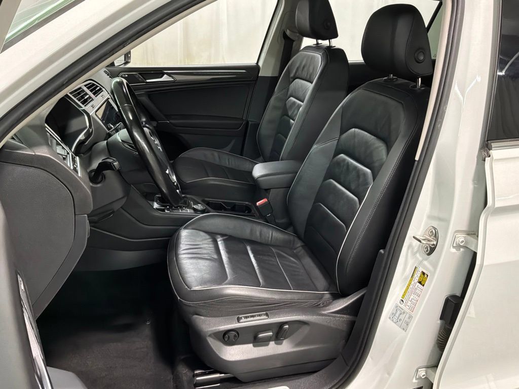 Used 2018 Volkswagen Tiguan SEL Premium AWD/4WD image 20